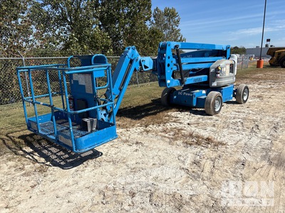 2014 Genie Z-45/25J 2WD Electric Articulating Boom Lift