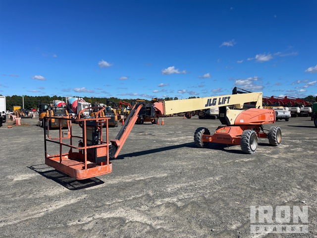 Articulating Boom Lifts