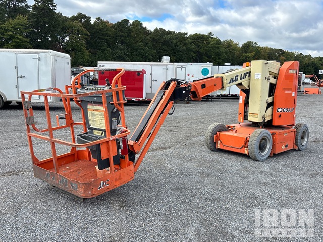 Articulating Boom Lifts