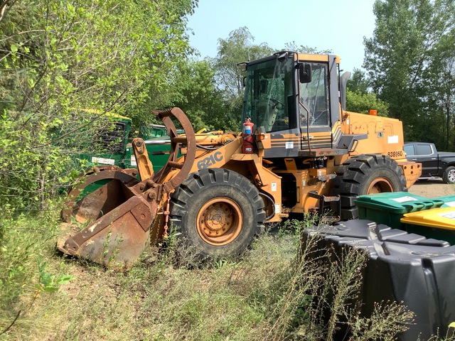 2000 Case 621C Wheel Loader (Inoperable)