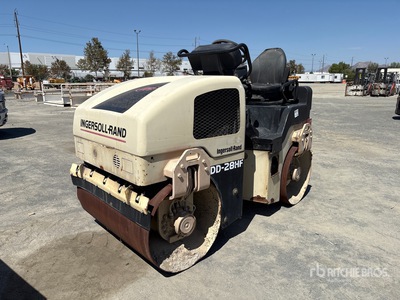 2004 Ingersoll Rand DD-28HF Double Drum Roller (Inoperable)