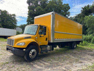 2020 Freightliner M2 106 4x2 バントラック (Inoperable)