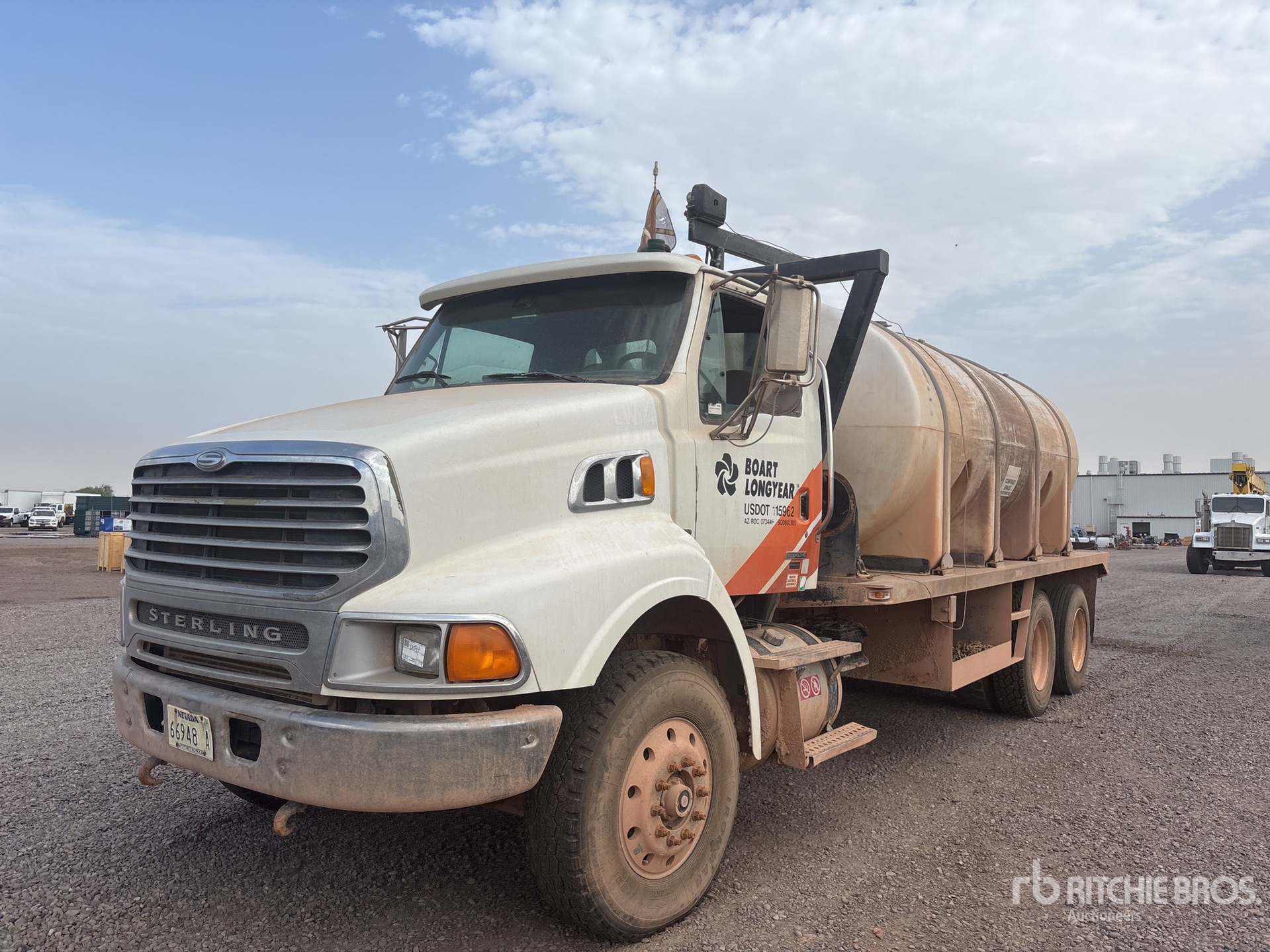 2007 Sterling L9500 6x4 Flatbed Truck