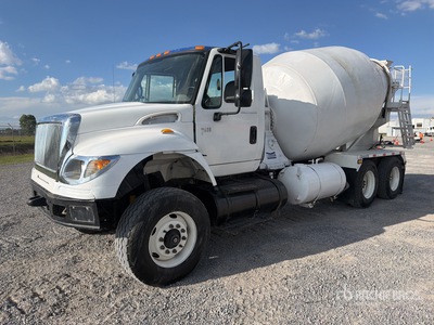 2006 International 7600 6x4 Camion Revolvedora de Concreto / ミキサートラック