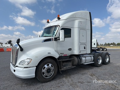 2020 Kenworth T680 6x4 Tractocamion con Dormitorio / T/A Sleeper Truck Tractor
