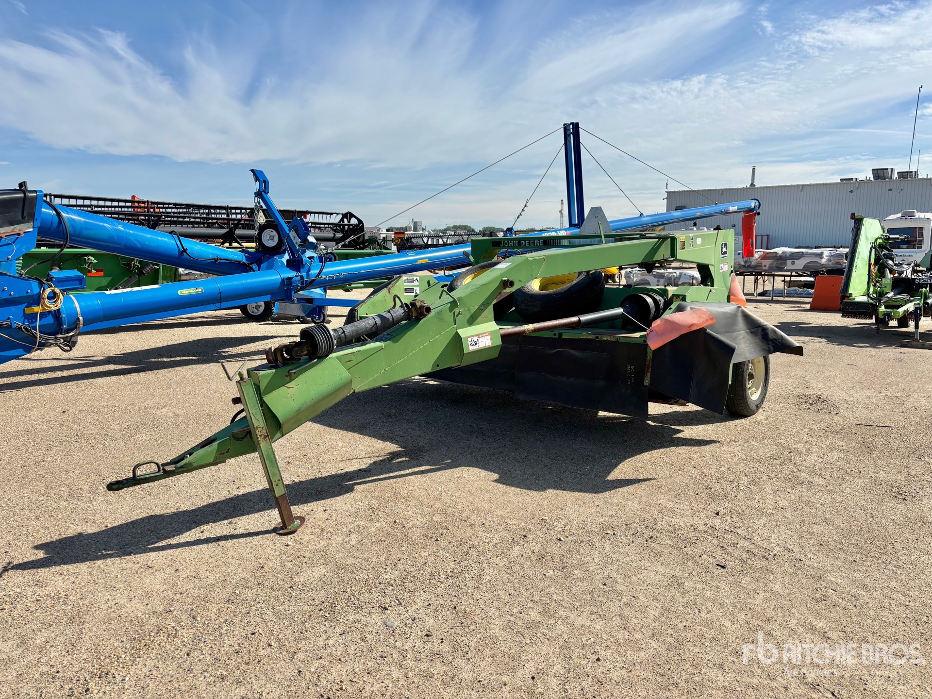 John Deere 1360 114 in Mower Conditioner