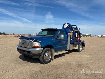 2004 Steel Head on 2000 Ford F-450 XLT 4x4 Vacuum Tanker Truck