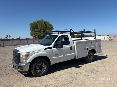 2015 Ford F-250 4x2 Utiliteits vrachtwagen