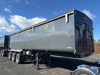 2024 Moore 9.5 m Tri/A Remolque banera
