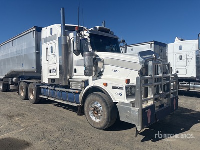 2020 Kenworth T659 6x4 Ciągnik siodłowy T/A z kabiną sypialną