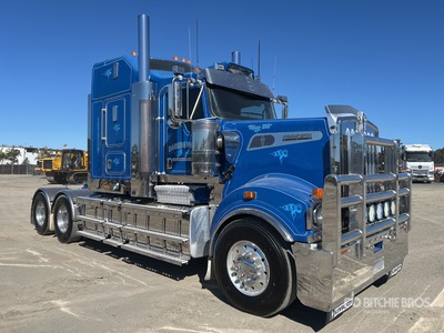 2019 Kenworth T909 6x4 Sleeper Prime Mover