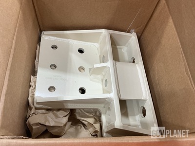 (42) Oshkosh Defense 3833669 Vehicular Components Brackets