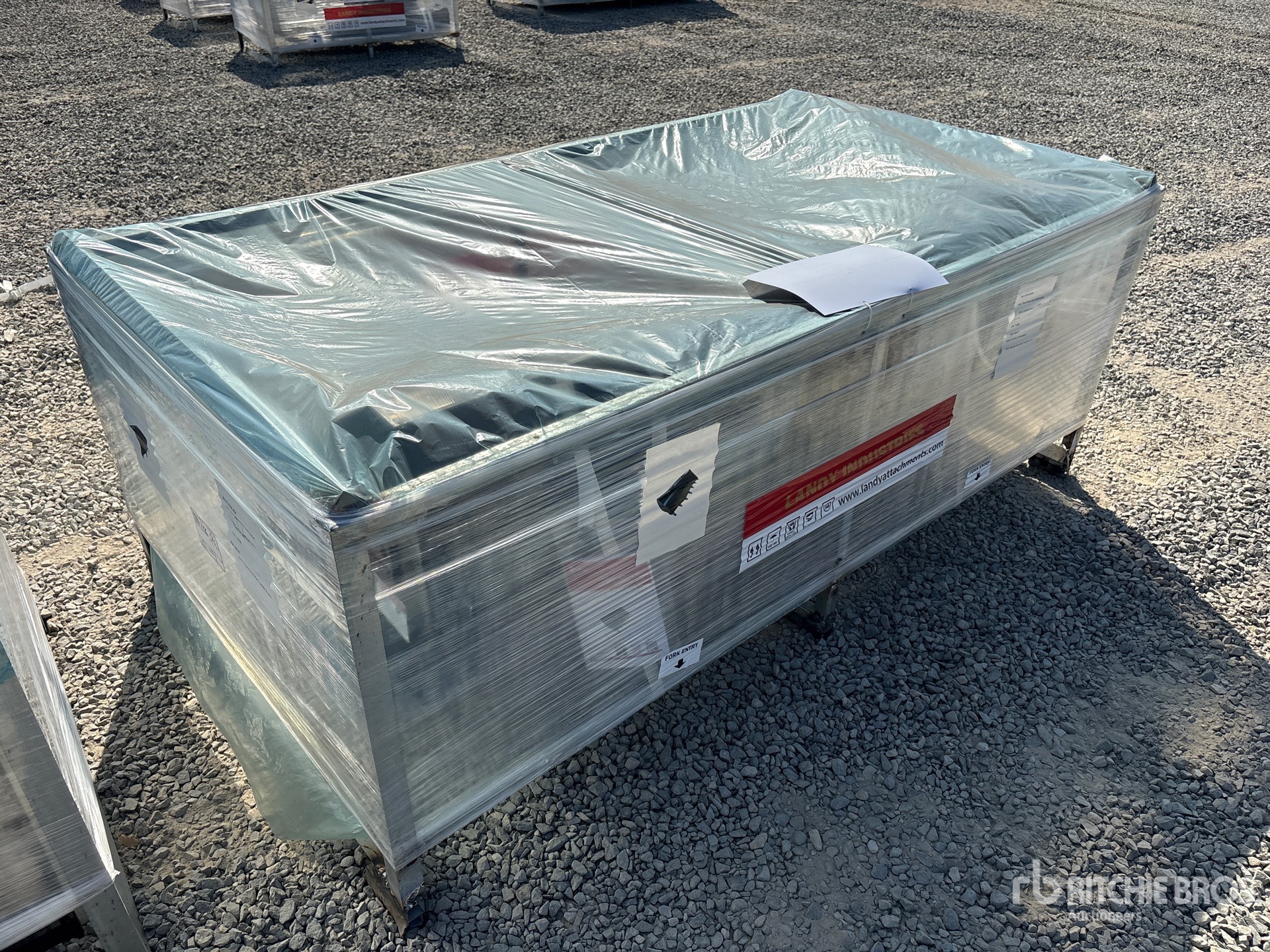 2026 LANDY 4IN1B72 72 in Multi-Purpose Skid Steer Bucket (Unused)