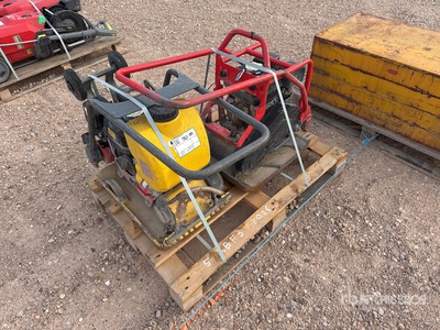 Qte De Materiel De Location Qty Of Rental Equipment Divers - Magasin, entrepôt, consommateur