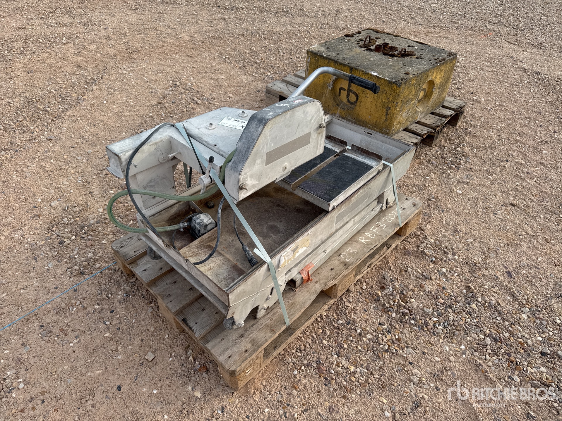 Materiel De Location Rental Equipment