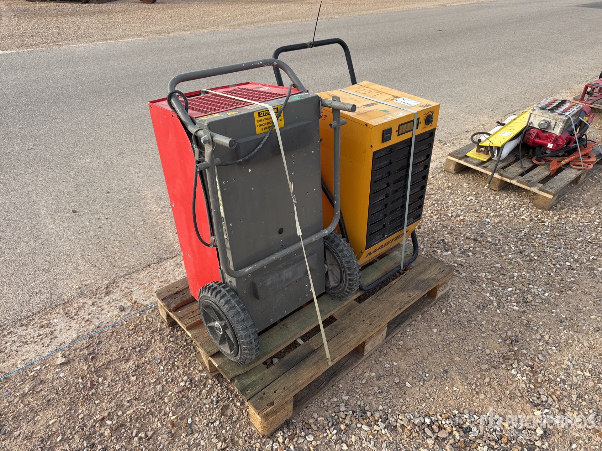 Qte De Materiel De Location Qty Of Rental Equipment