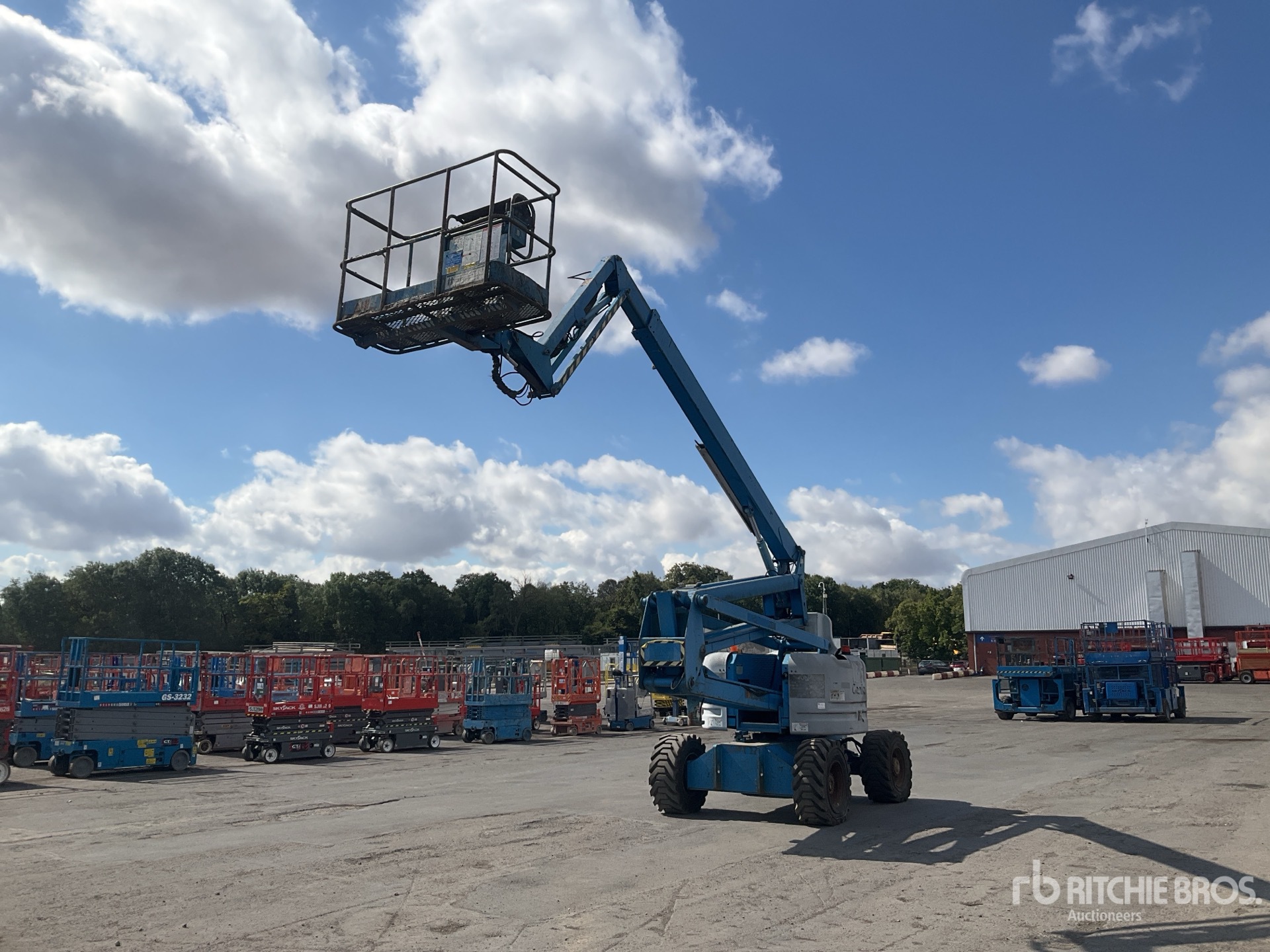 2001 Genie Z6034 2WD Diesel 4x4. Articulating Boom Lift