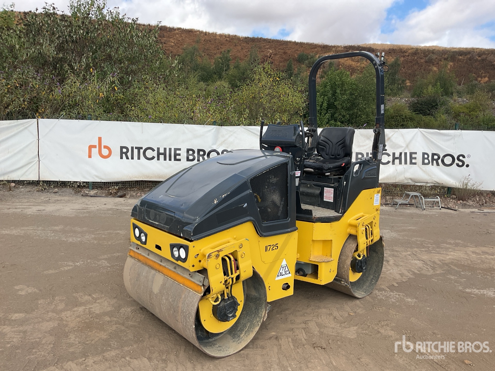 2015 Bomag BW120AD-5 Double Drum Roller