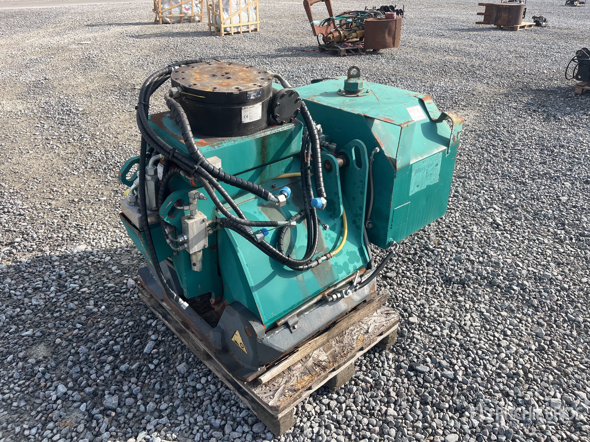 2010 MTS BF600 Cold Planer ,with Water Tank ,OQ70/55 , Fits 15-25 Ton Excabator