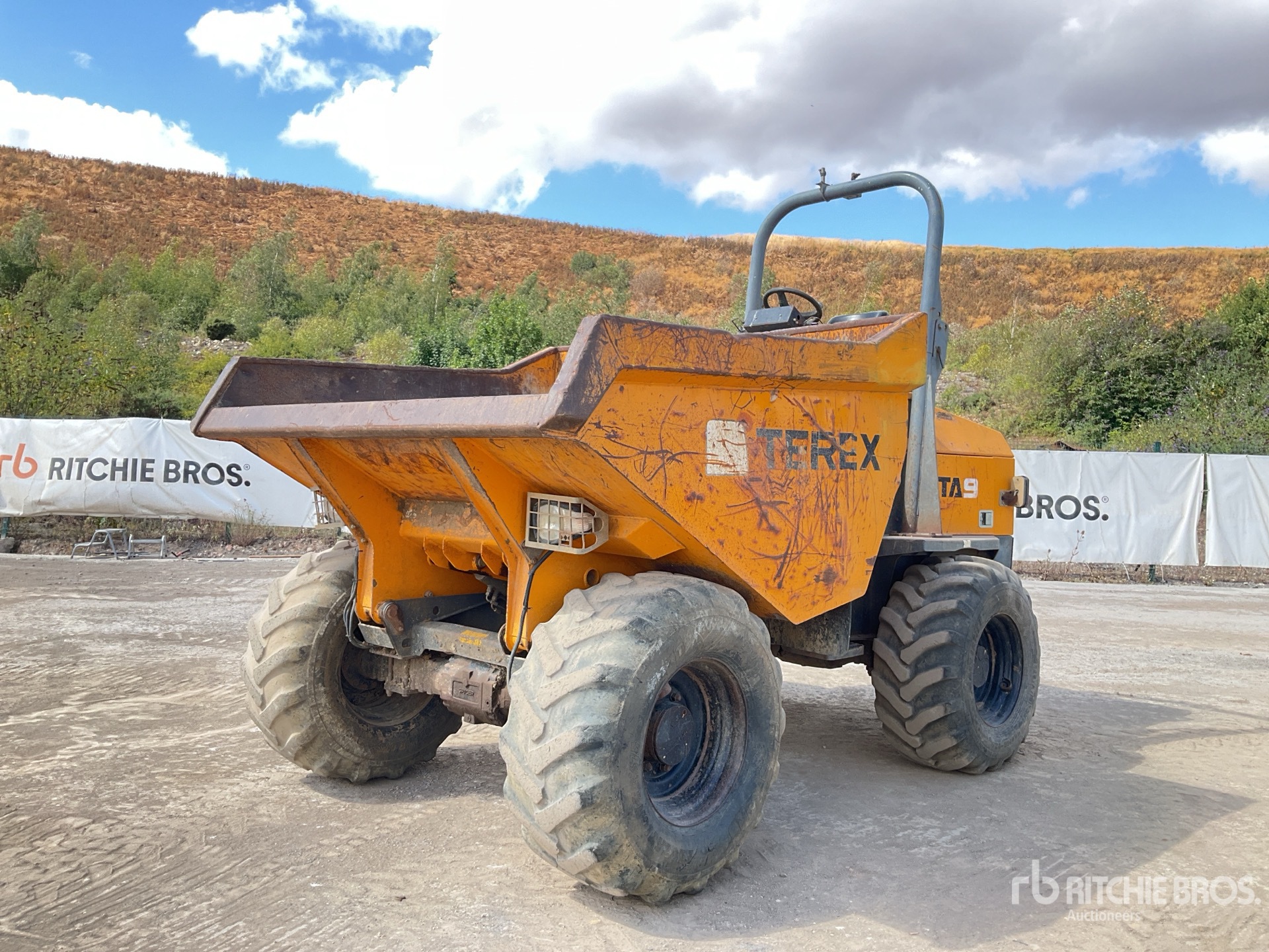 2013 Terex 9 Ton 4x4 Dumper
