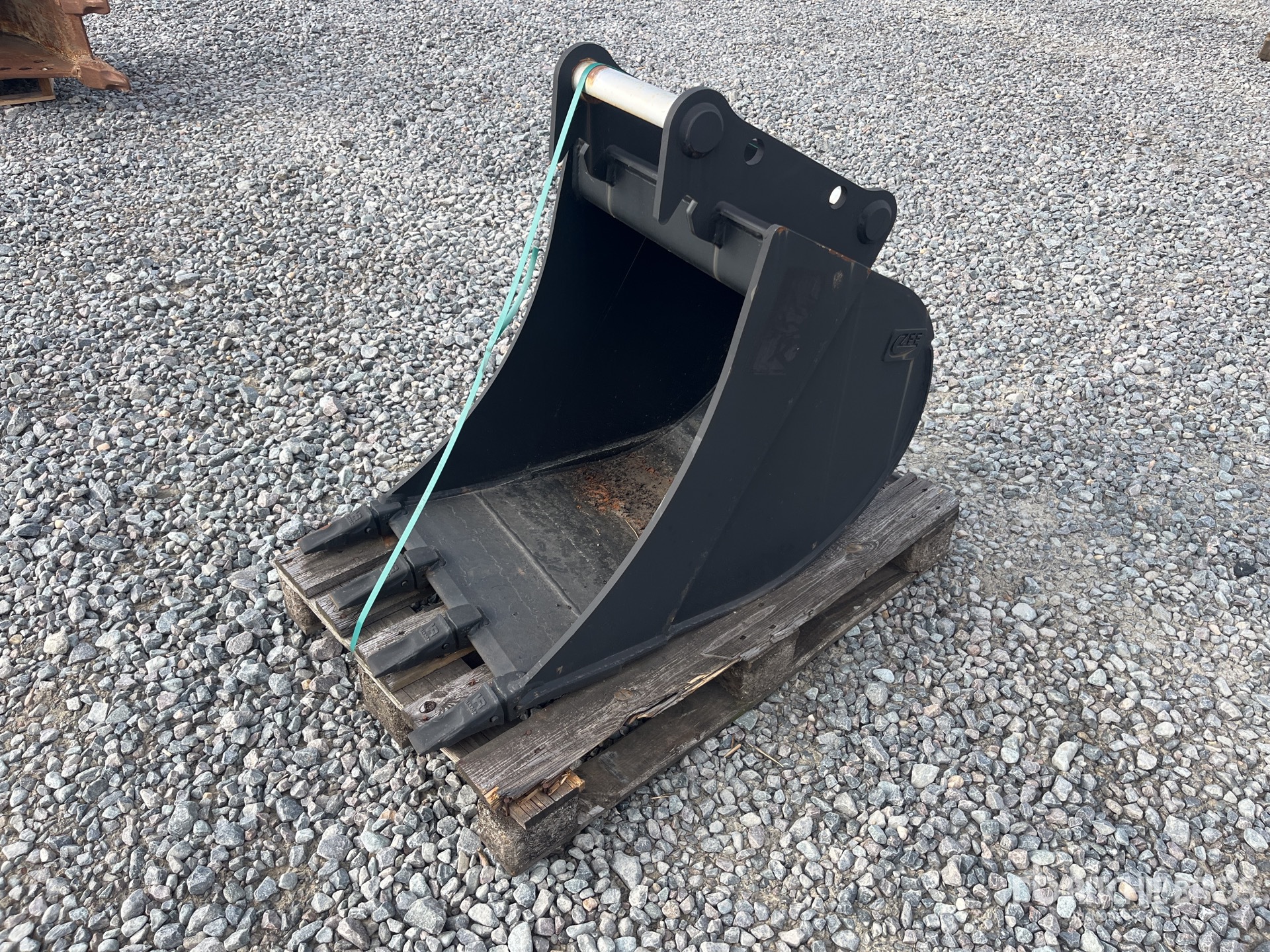 2022 MTS 600 mm Q/C Digging 600 mm , Symlock , J200 Bucket (Unused)
