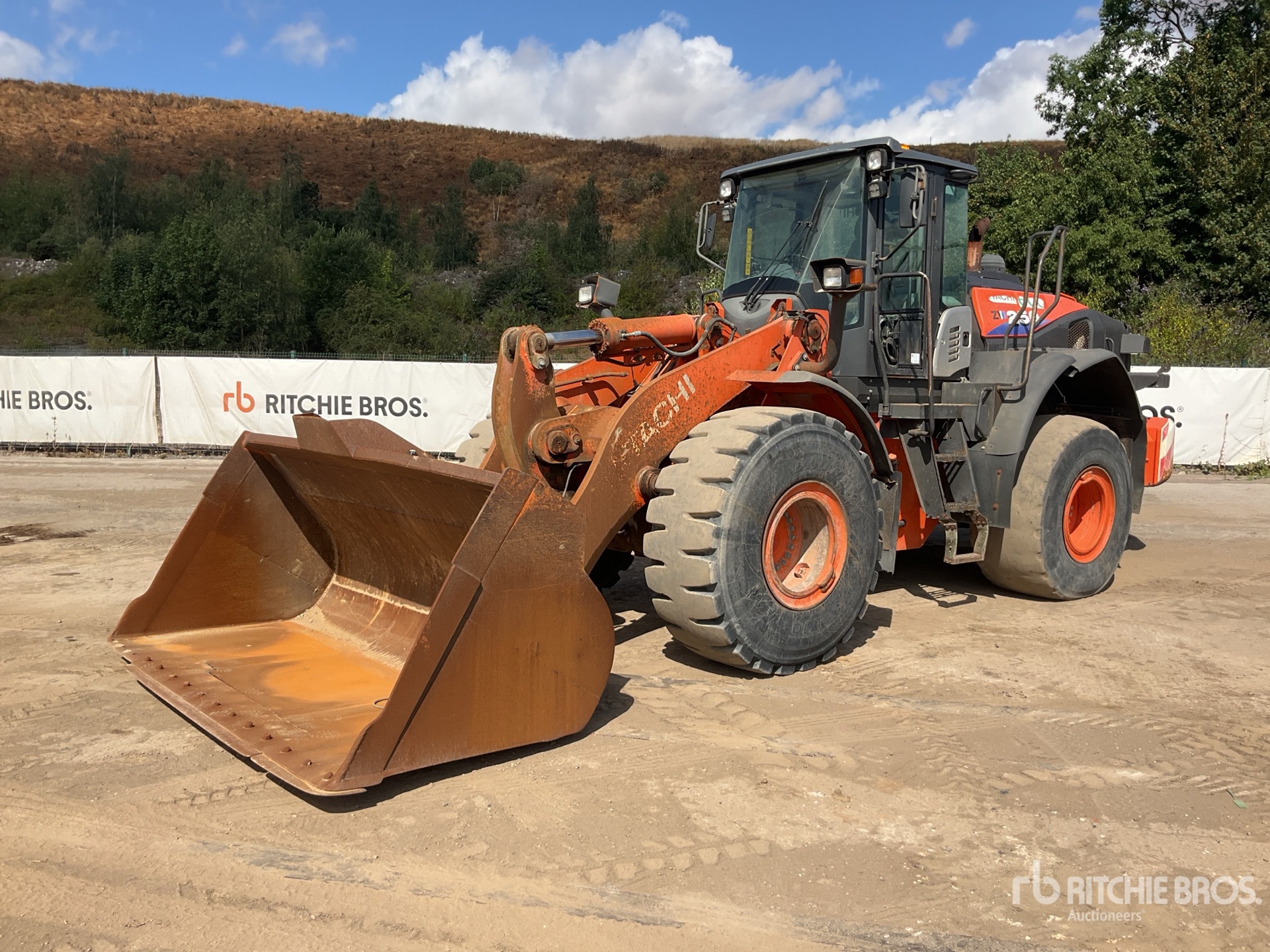 2017 Hitachi ZW250-6 Wheel Loader
