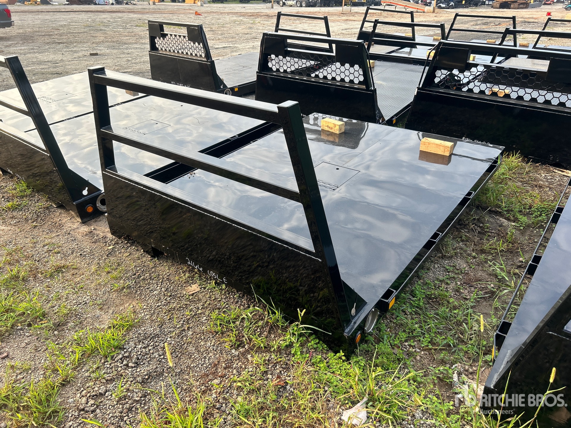 Economy Line Truck Flatbed Body (Unused)