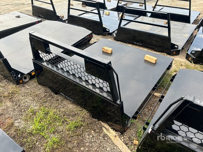 Diamond Plate Plateau Ridelle pour Camion (Unused)