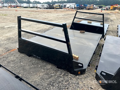 Diamond Plate Plateau Ridelle pour Camion (Unused)