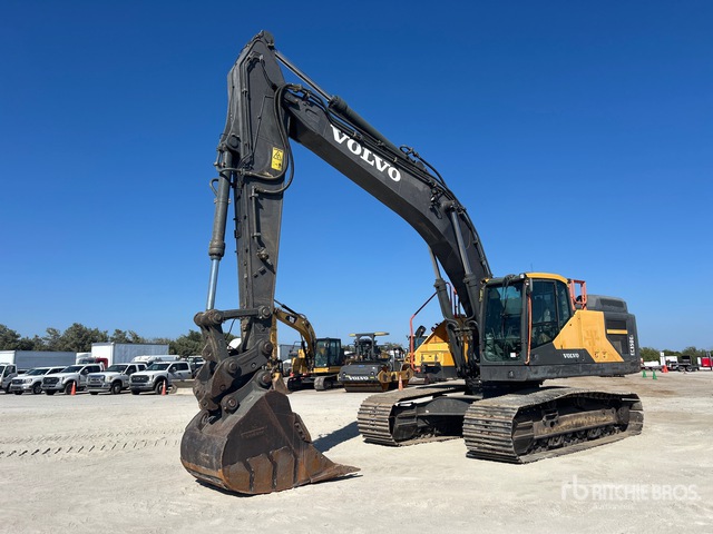 2017 Volvo EC350E L Tracked Excavator