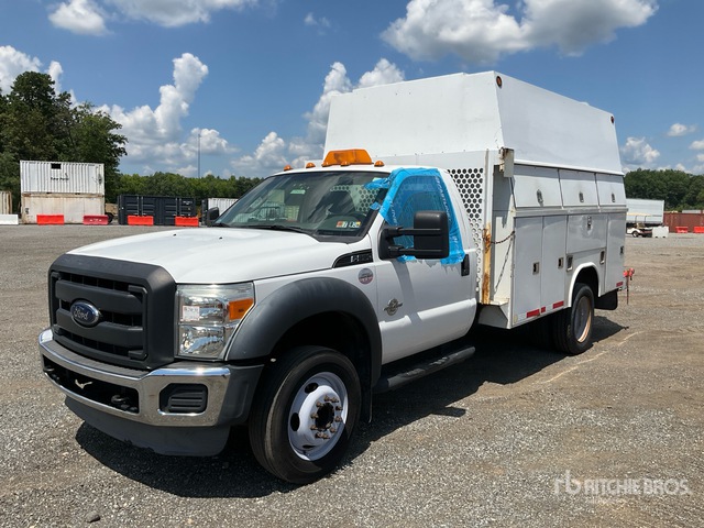 2012 Ford F-550 XL 4x2 Utility Truck