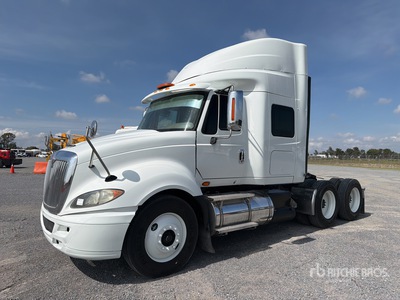 2015 International ProStar 6x4 Tractocamion con Dormitorio / Cabina con cuccetta per trattore stradale