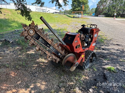 2021 Ditch Witch C24X Tracked Trancheuse