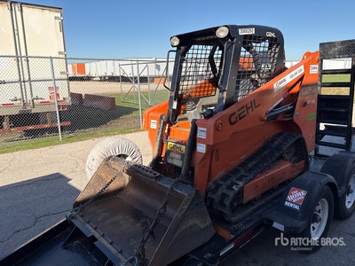 Gehl RT105 Compact Track Loader