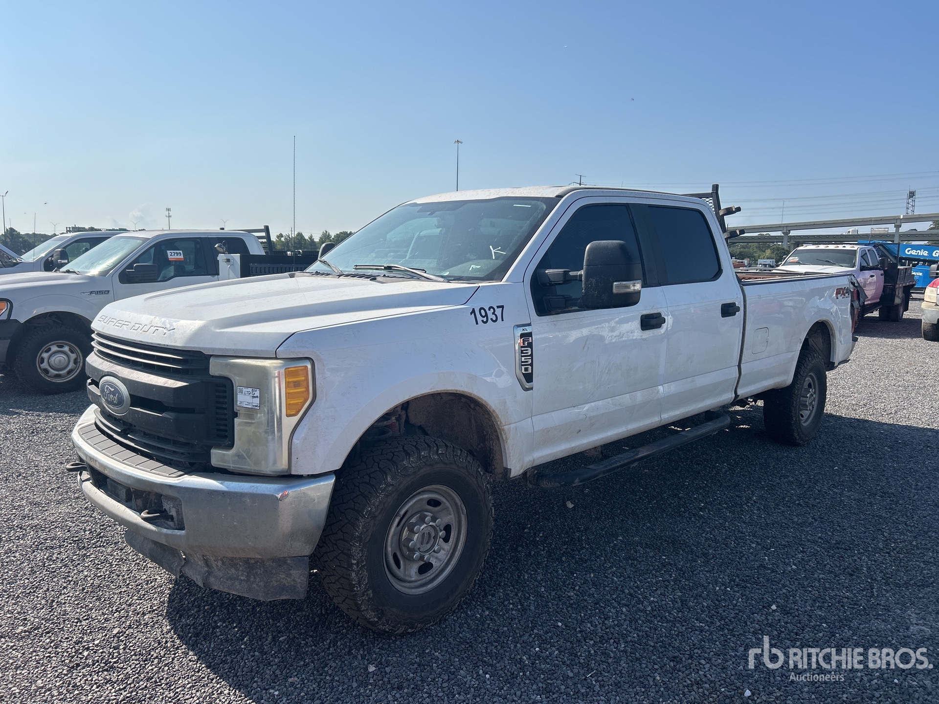 2017 Ford F-350 XL 4x4 Crew Cab Pickup