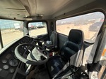 Cab with Seats/armrests