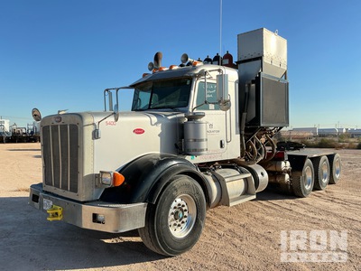 2013 Peterbilt 367 8x6 Heavy Haul Coil Tubing Unit Ciągnik siodłowy z kabiną dzienną Tri/A
