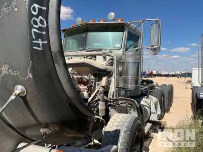 2012 Peterbilt 367 8x6 Heavy Haul Cabeza Tractora Cabina Corta (Inoperable)