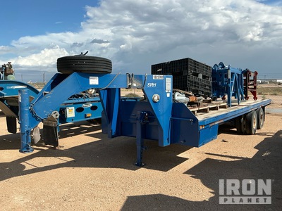 1984 Custom Built 24 ft T/A Gooseneck W/ 3 - Hydra Rig Tubing Straighteners, 3 - Wire Rope Lifting Slings Remorque pour équipement