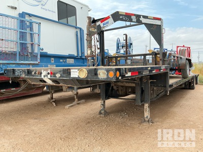 2007 Doonan Specialized Trailer 47 ft T/A W/ 6 Hose Reels, 28' Texas Pride Gooseneck T/A Trailer Przyczepa z pokładem schodkowym