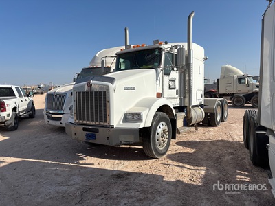 2007 Kenworth T800 6x4 Cabeza Tractora Cabina Dormitorio