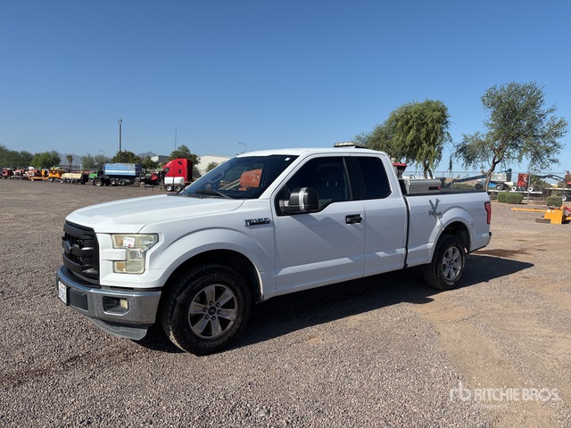 2015 Ford F-150 XL 4x2 Extended Cab Pickup