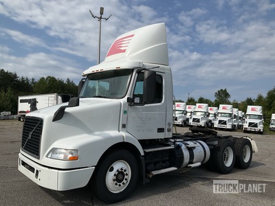 2016 Volvo VNM 6x4 T/A Day Cab Truck Tractor