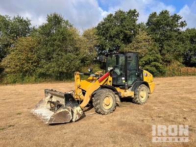 2023 Cat 906 Chargeuse sur roues