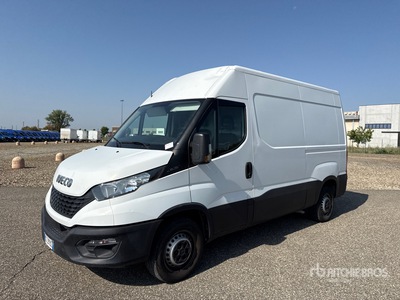 2020 Iveco Daily 35-120 Kastenwagen