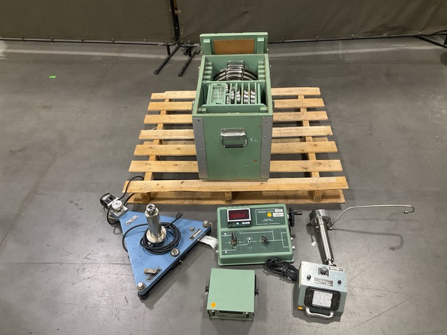Ruska 2402-700-00 Pressure Gage Tester Assembly