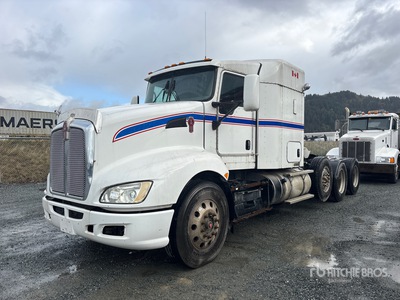 2016 Kenworth T600 8x4 Tri/A Sleeper Truck Tractor
