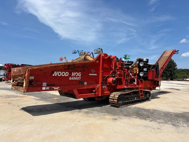 2023 Mobark Wood Hog 6400XT Tracked Horizontal Grinder