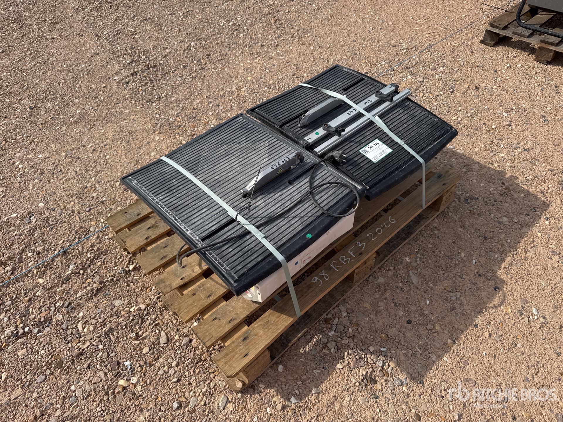 Qte De Materiel De Location Qty Of Rental Equipment