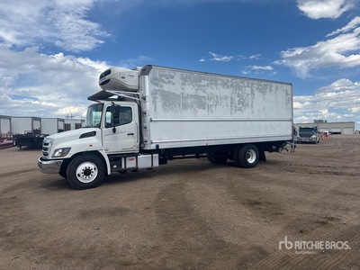 2020 Hino 268 4x2 Camions réfrigérés